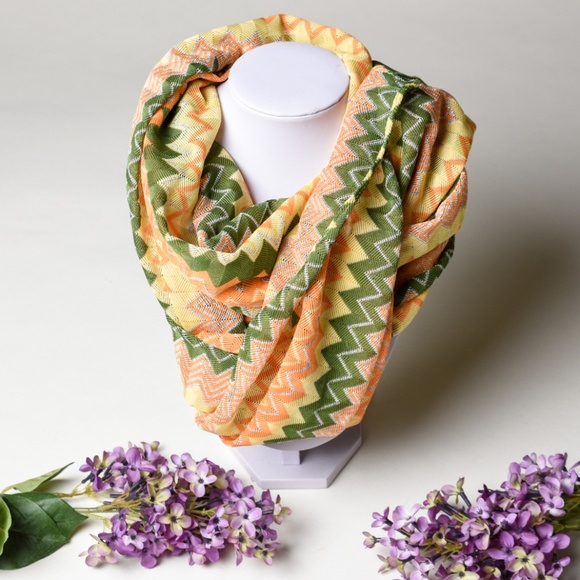 Accessories - ⭐Host Pick⭐Green/Yellow Pattern Beautiful Scarf